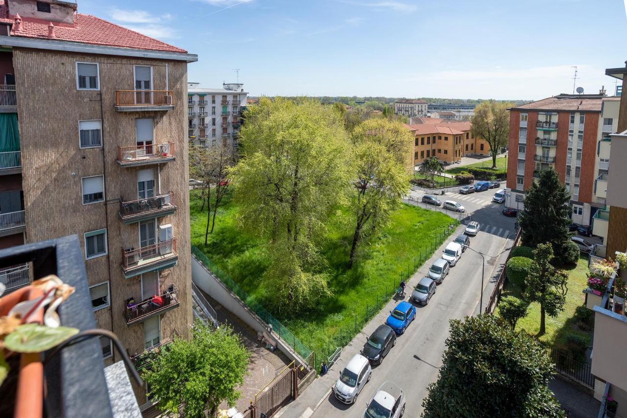 Milano City Apartments - Parking And Comfort - Spacious Apt Up To 8 Pax Zewnętrze zdjęcie
