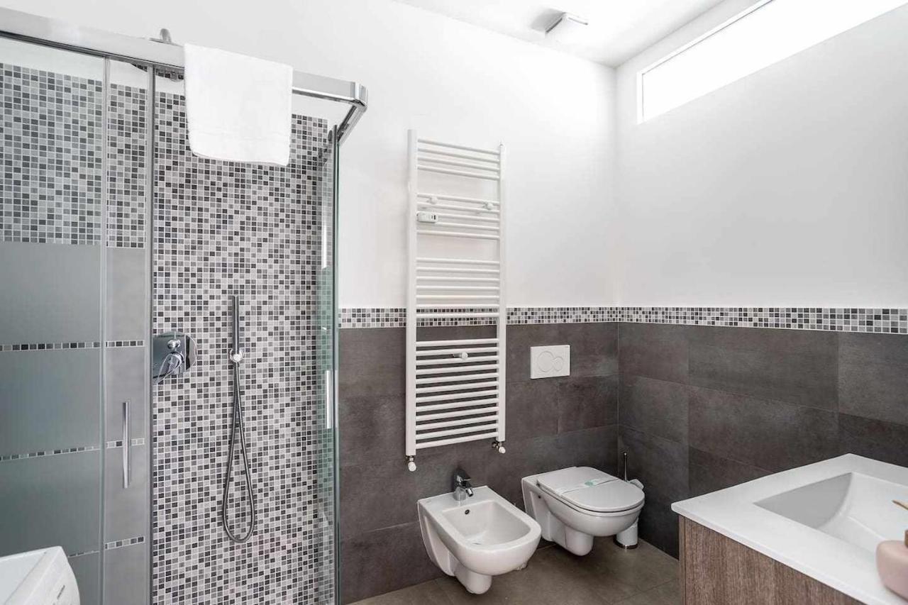 Milano City Apartments - Parking And Comfort - Spacious Apt Up To 8 Pax Zewnętrze zdjęcie