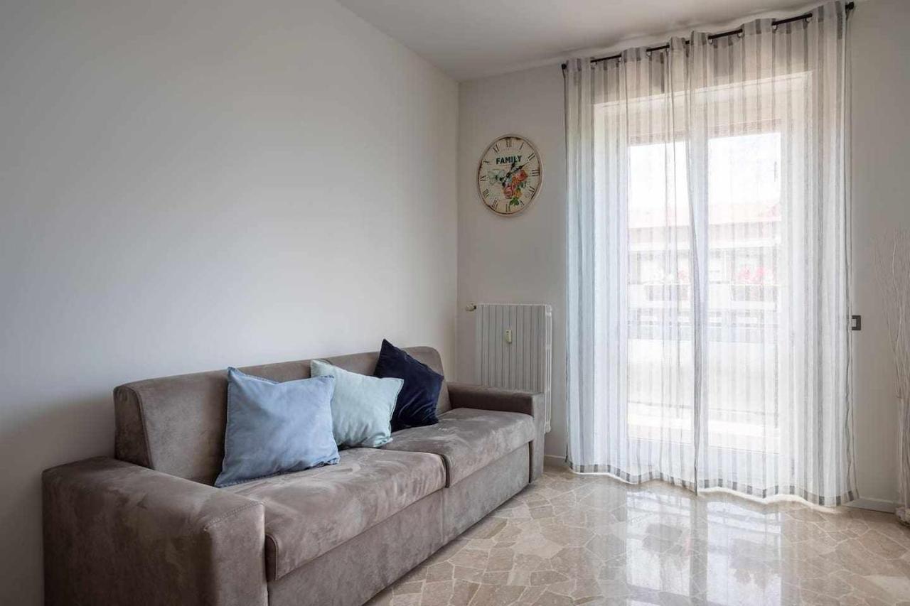 Milano City Apartments - Parking And Comfort - Spacious Apt Up To 8 Pax Zewnętrze zdjęcie