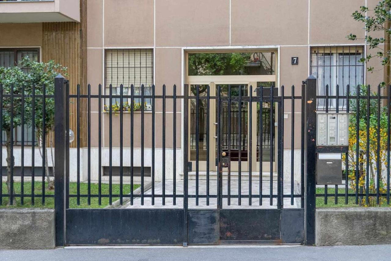Milano City Apartments - Parking And Comfort - Spacious Apt Up To 8 Pax Zewnętrze zdjęcie
